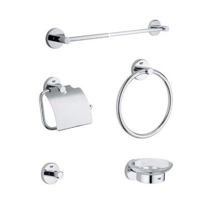 Essentials Accessory Set